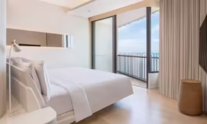 01-family-ocean-suite-bedroom-01