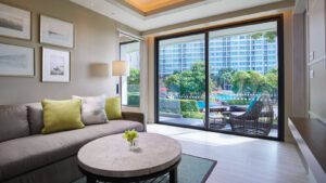 club-amari-suite_living-room-with-balcony
